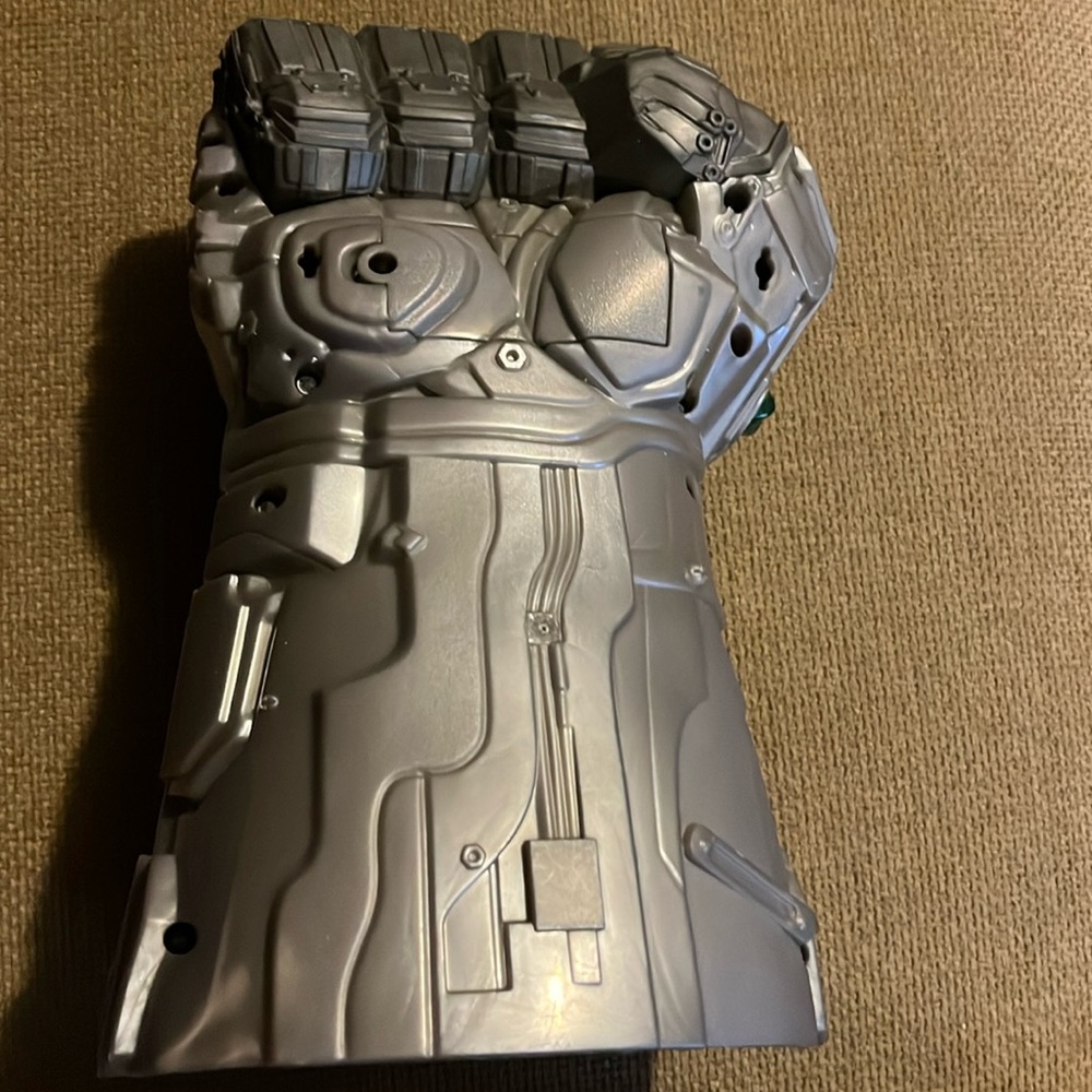 Iron Man arm works